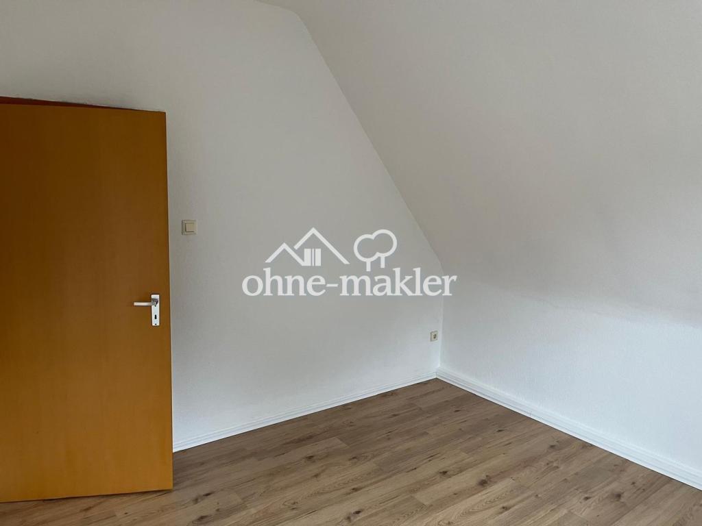 Gepflegte 2-Zimmer-Dachgeschosswohnung in Oberhausen – ab 01.11.2026 zu vermieten - Foto 4