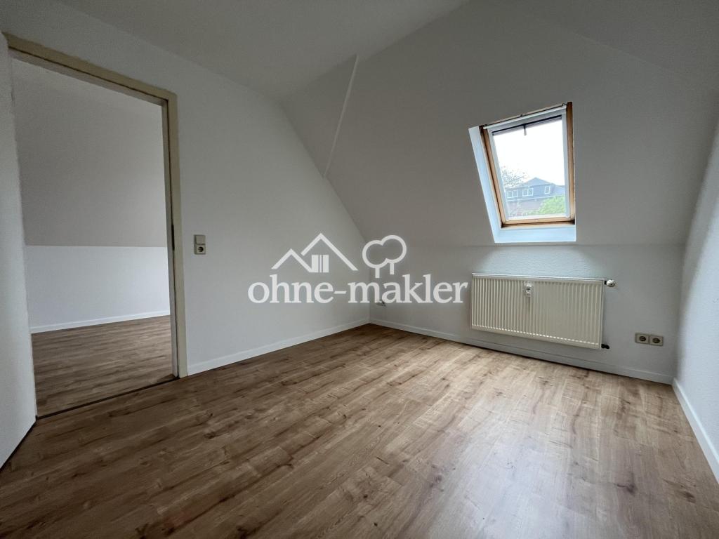 helle kleine 2-Raumwohnung in Chemnitz im Dachgeschoss - Foto 3
