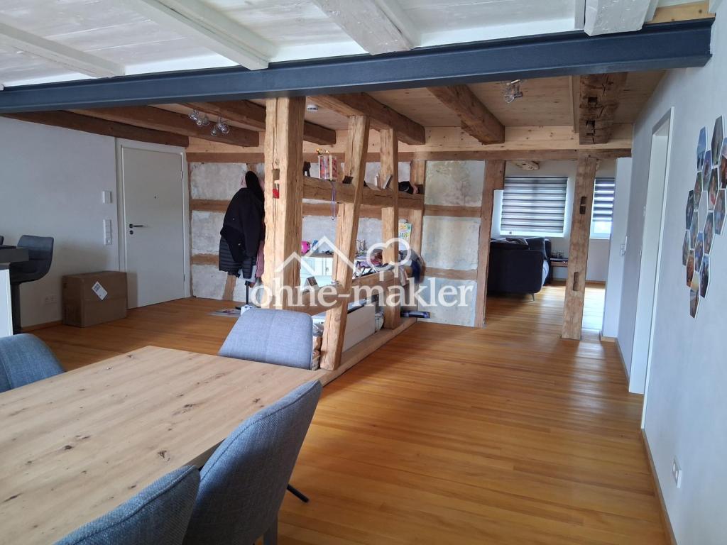 Kernsanierte Fachwerkwohnung mit Aufzug – Wohnen an der historischen Stadtmauer in Bräunlingen - Photo 1