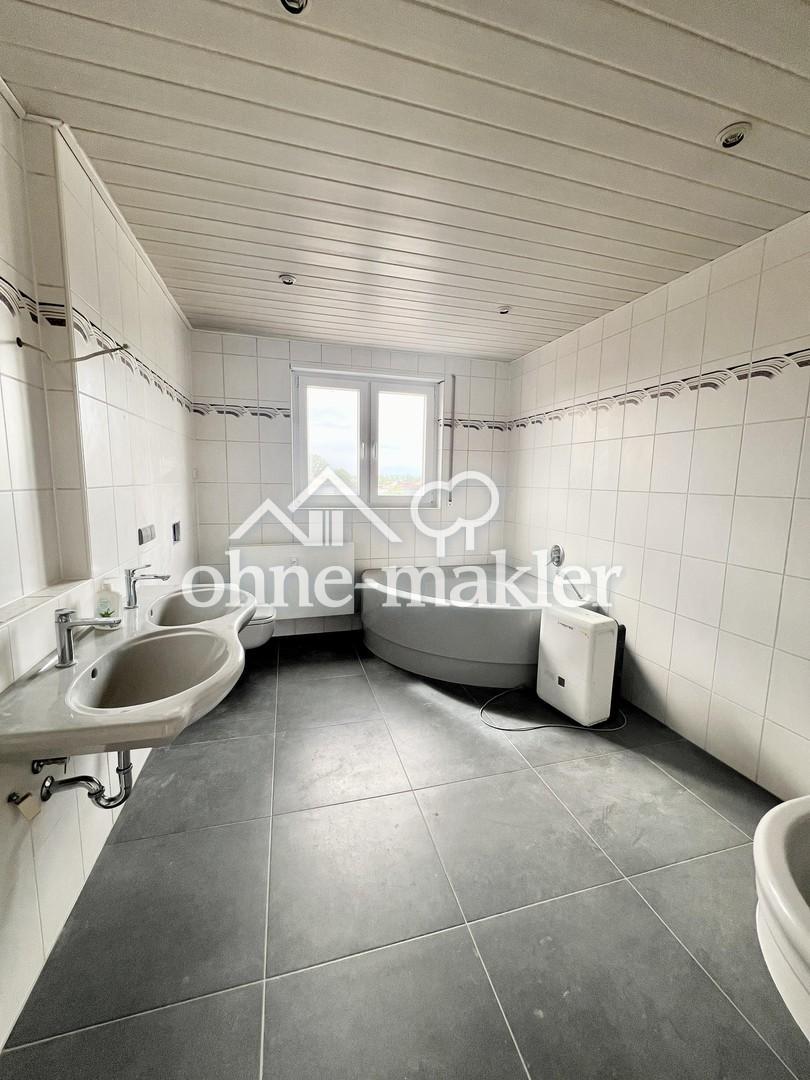 4ZKB Maisonette - Wohlfühlen auf zwei Ebenen mit großzügiger Dachterrasse - Photo 5