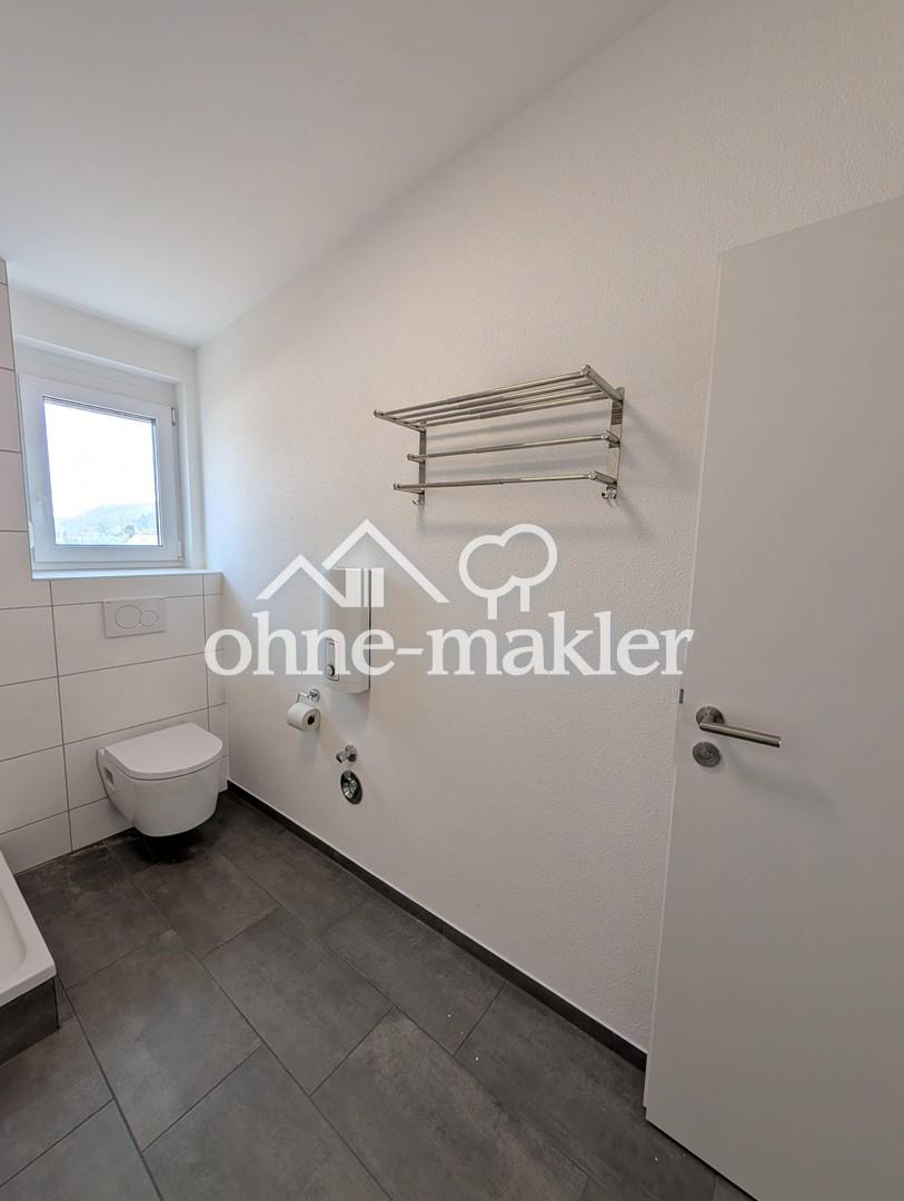 3-Zi.-DG-Wohnung mit Klima - Erstbezug nach Sanierung - Foto 3