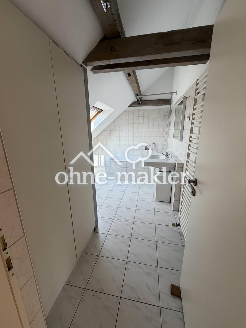 Offenes Wohnen im Kurpark – lichtdurchflutete 2,5-Zimmer- Dachwohnung mit Loftcharakter - Foto 2
