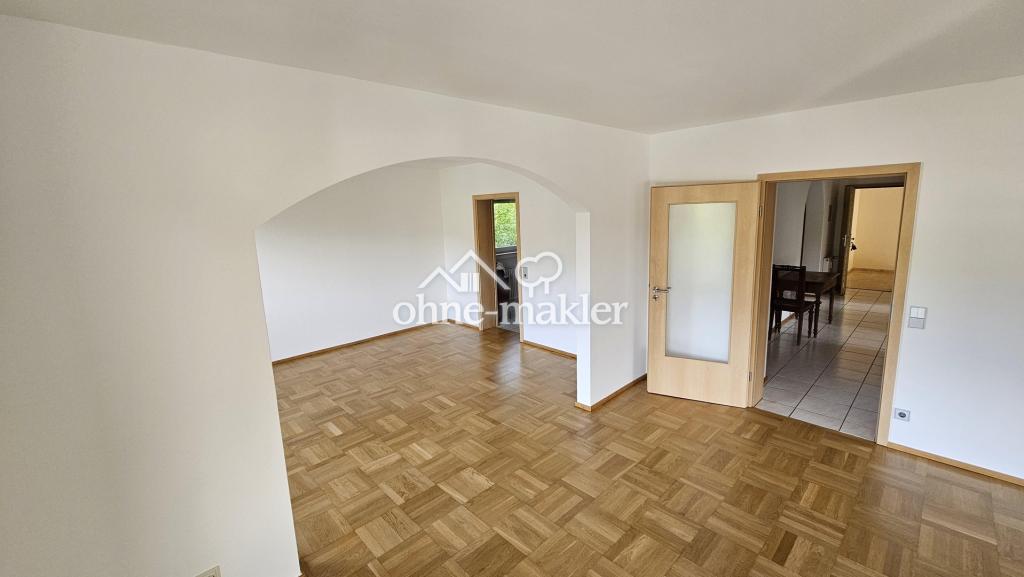 Sonnige 4-Zi mit Balkon + Garage in Ebersteinburg - Foto 1