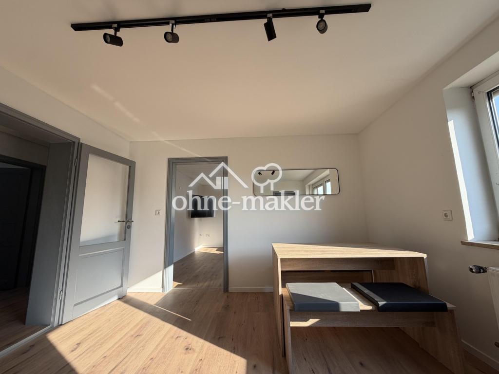 Möblierte Sanierte 3-Zimmer-Wohnung in Ingolstadt-Hagau - 75 m2 - Photo 5