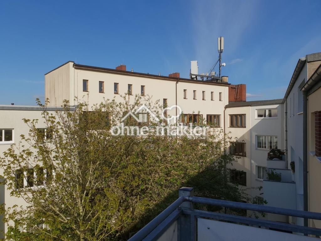 Sonnige 2-Zimmer-Dachgeschosswohnung (ohne schräge Wände) mit Balkon in Rostock - Photo 5