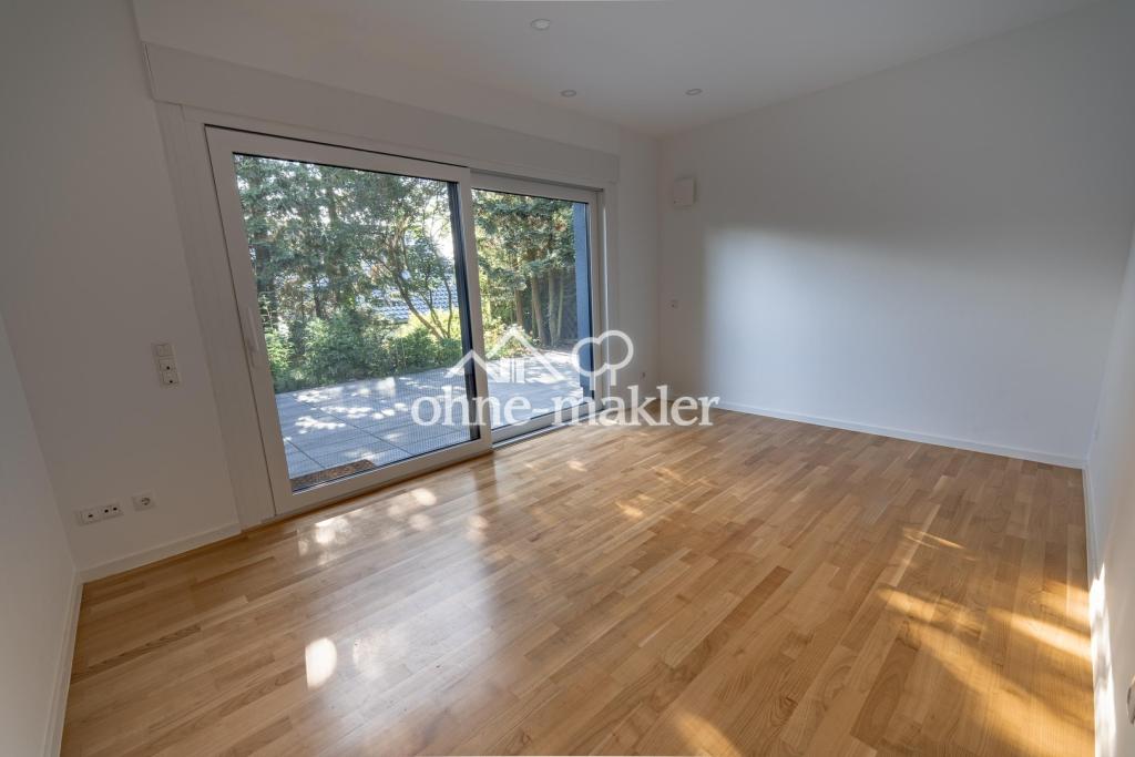 Attraktive Maisonettewohnung mit Haus-im-Haus-Charakter, Dachloggia, Garage - Photo 2