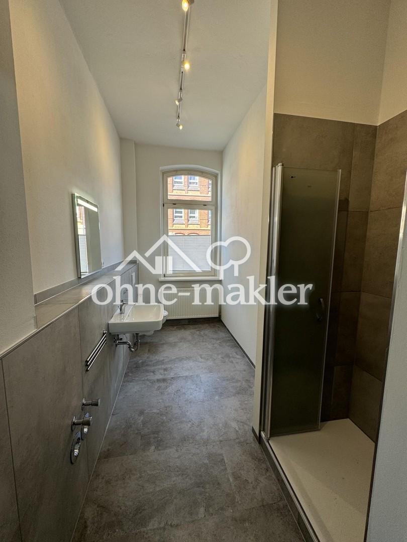 Moderne 3-Zimmer Wohnung mit Einbauküche - Photo 3