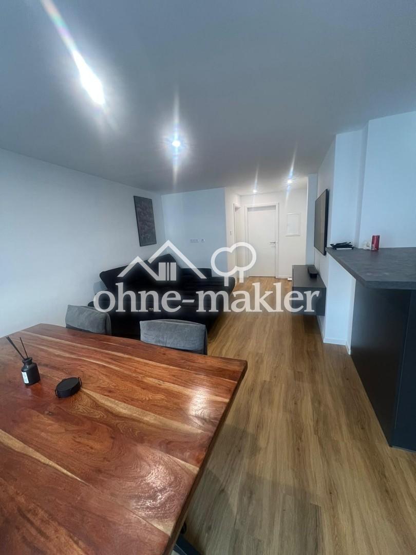 Modernes 2,5-Zi.-Penthouse mit Aufzug & Stellplatz – Solingen-Ohligs - Photo 3