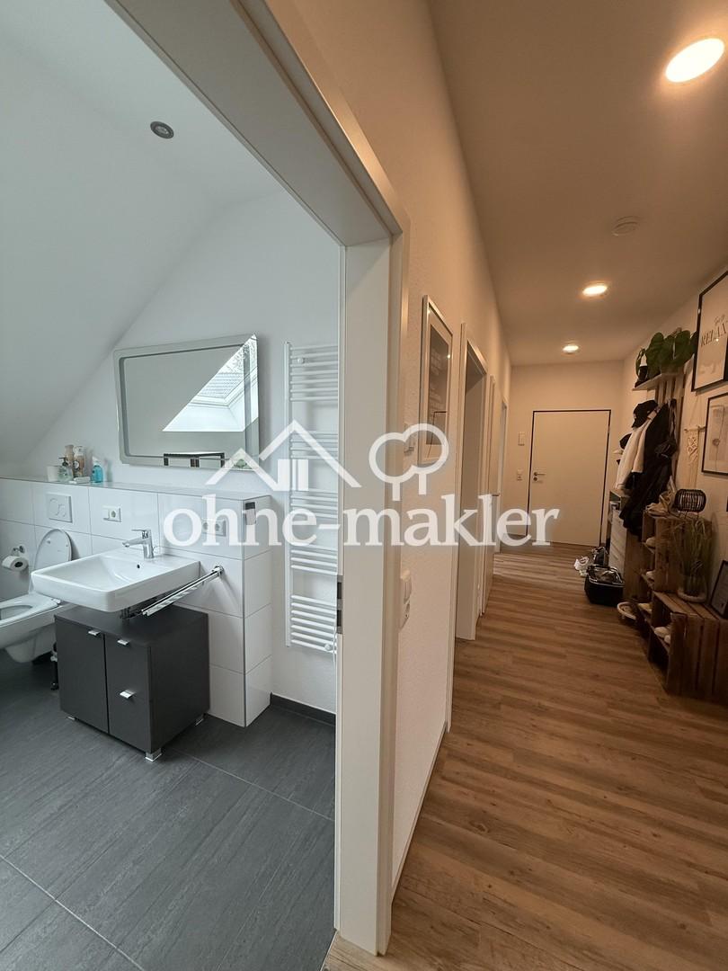 Lichtdurchflutete Dachgeschosswohnung mit Balkon und Aufzug - Foto 3