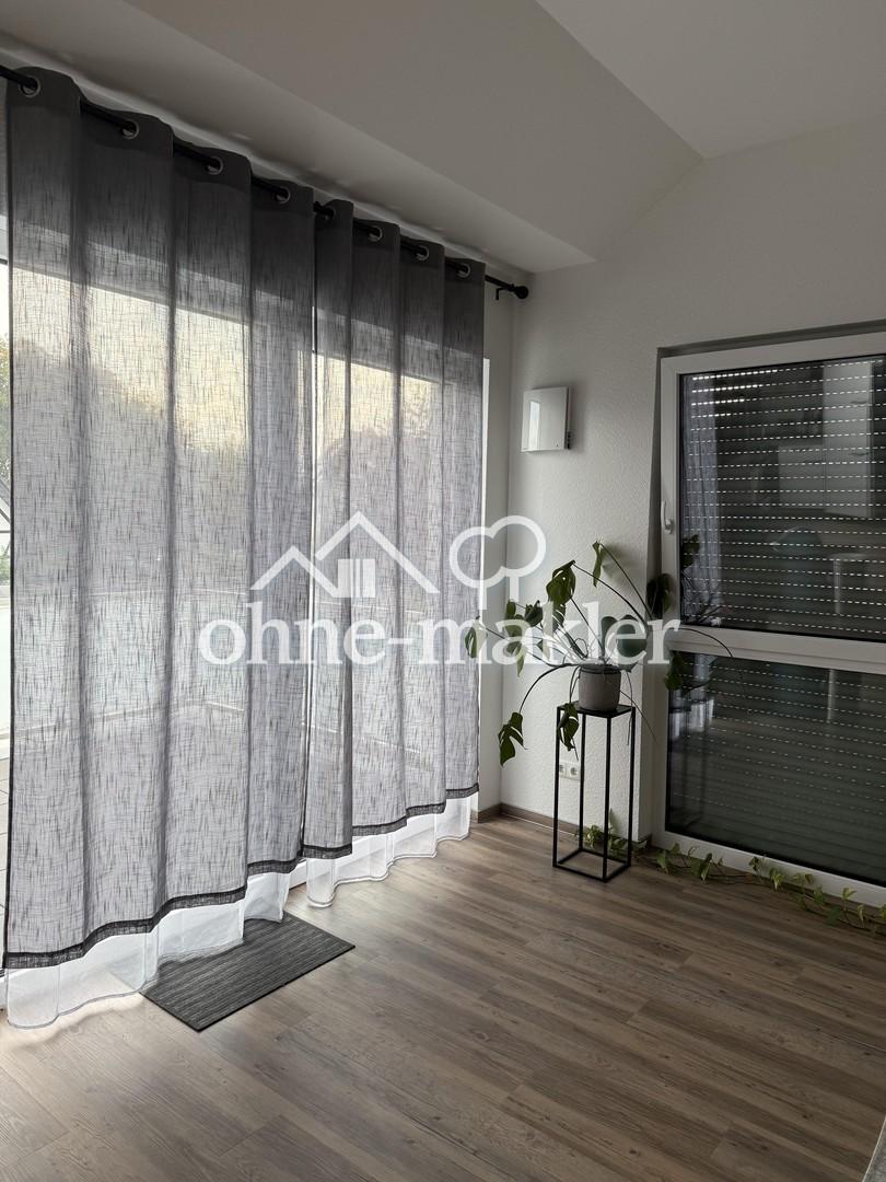 Lichtdurchflutete Dachgeschosswohnung mit Balkon und Aufzug - Foto 4