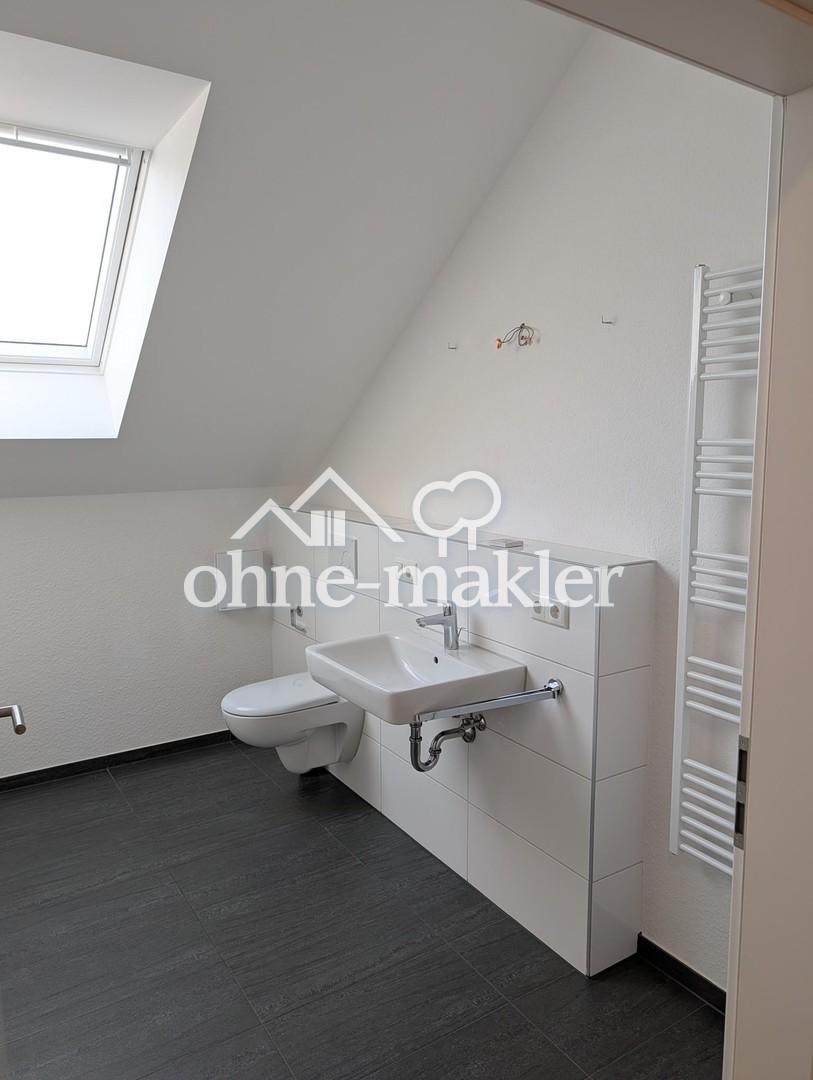 Lichtdurchflutete Dachgeschosswohnung mit Balkon und Aufzug - Foto 5