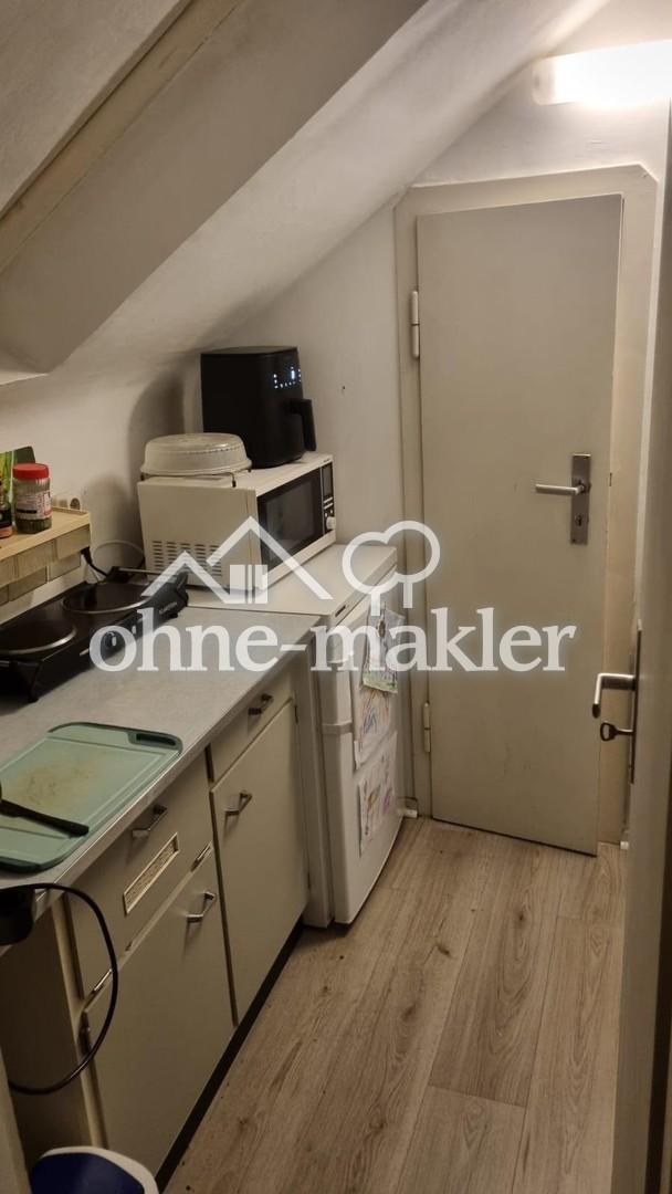 Helle, gemütliche DG Wohnung teilmöbliert - Photo 5