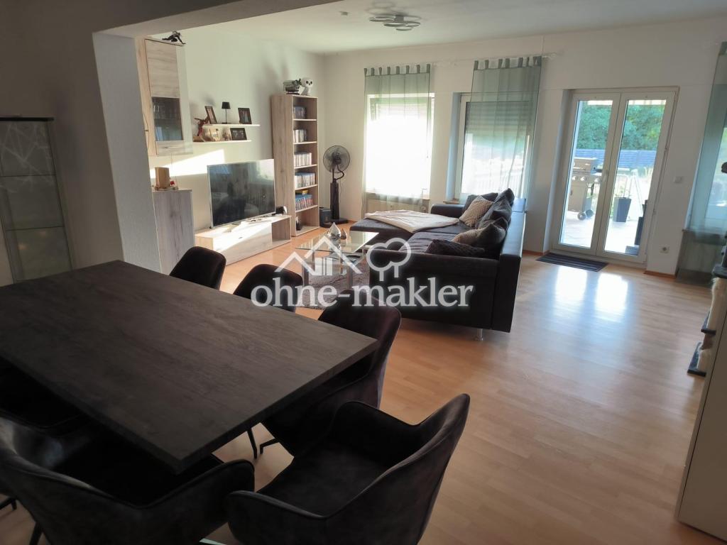 Renovierte 3-Zimmer-Wohnung mit Balkon, Garten und Stellplätzen - Photo 1