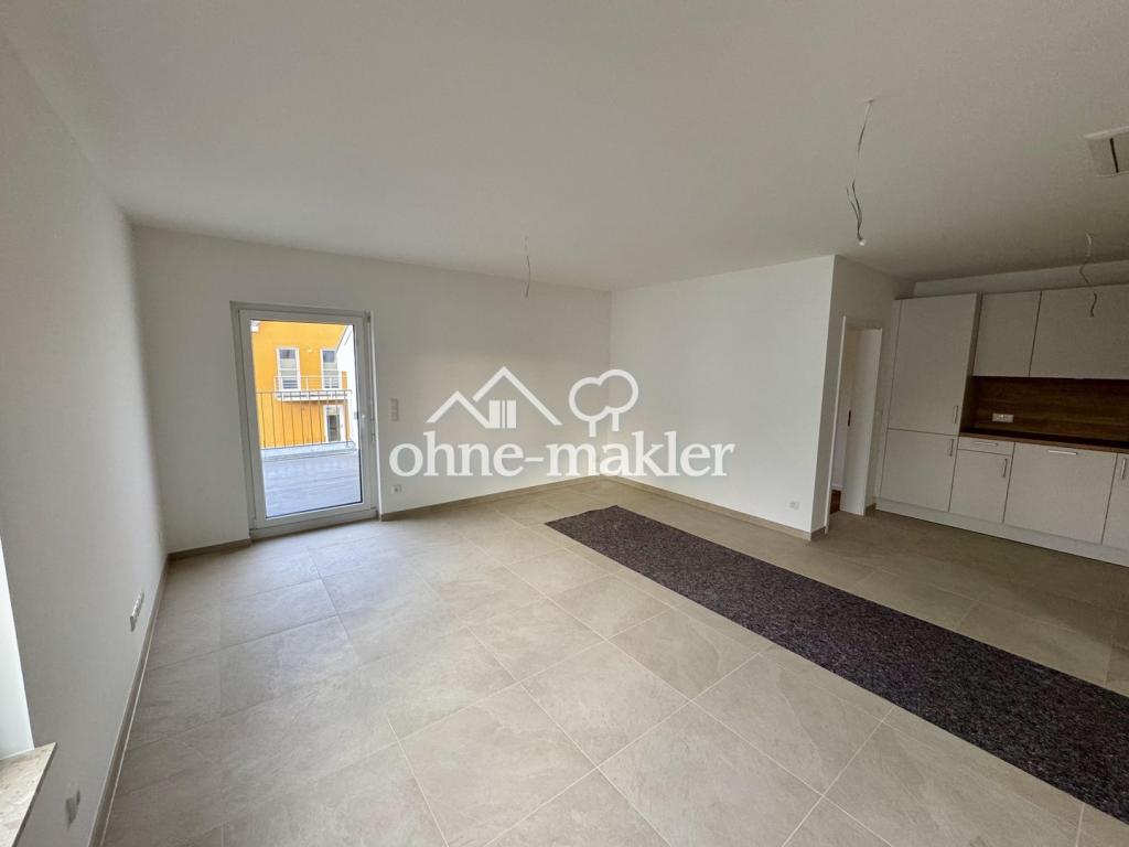 Helle 3-Zimmer Wohnung mit Einbauküche, großer Dusche, Balkon und Stellplatz - Photo 1