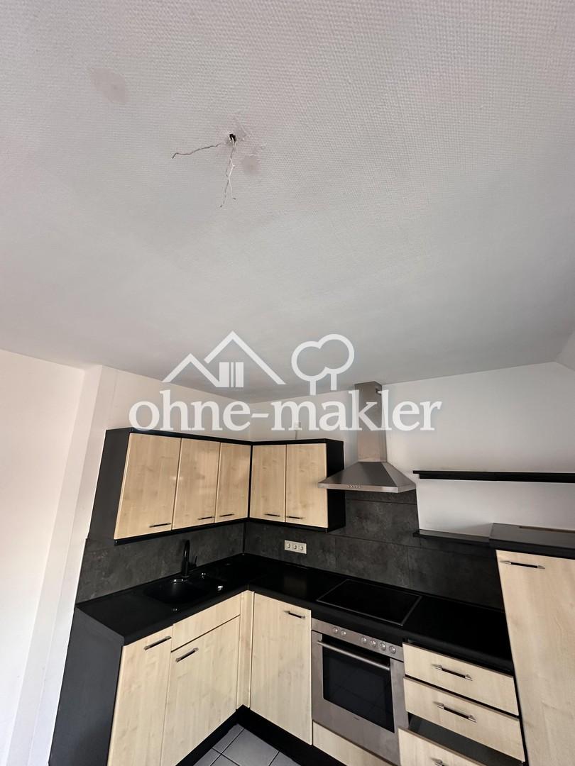 Wohnen im Zentrum – 3-Zimmer-Wohnung mit Balkon und Einbauküche in Langenfeld - Photo 3