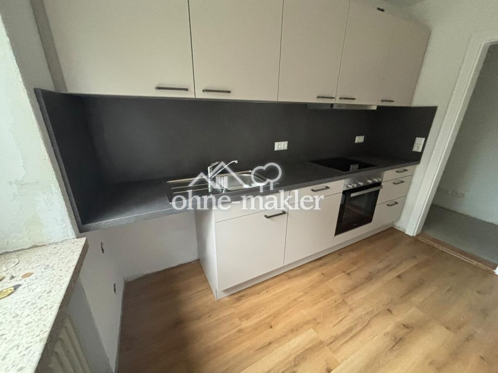 Saniert am Ortsrand: 3,5-Zi.-EG-Wohnung, 77 m², Süd-West-Loggia, neue Küche - Foto 1