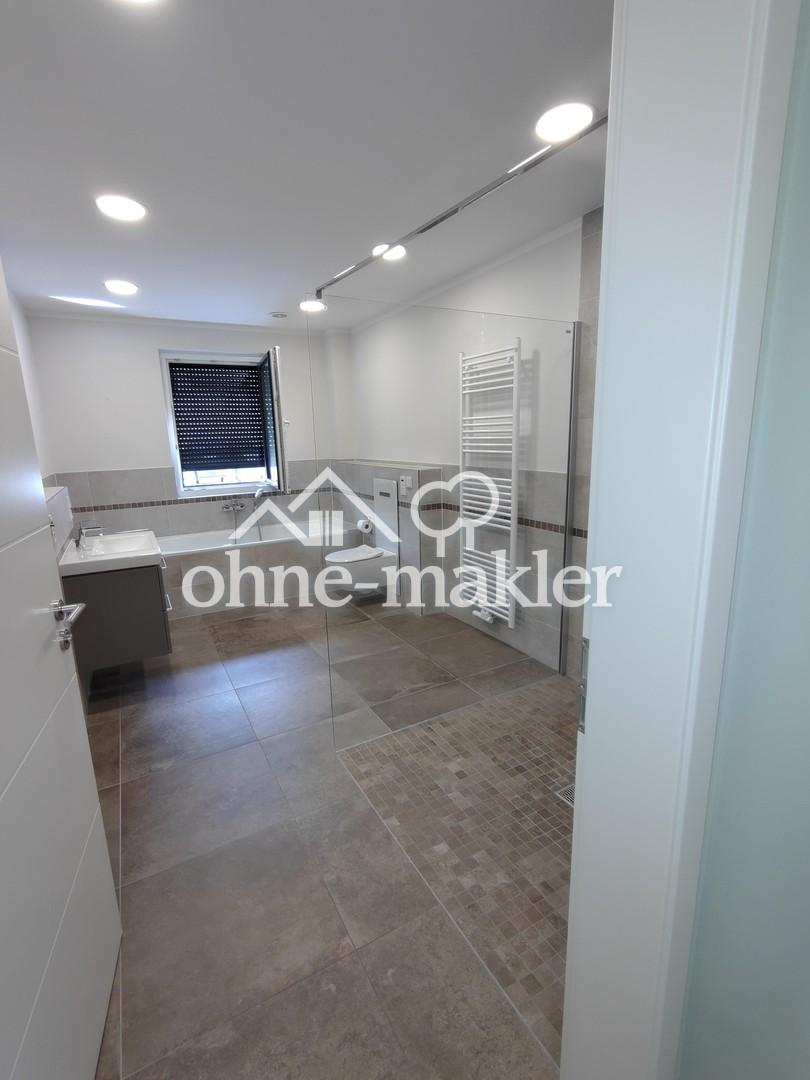 Luxuriöse 3-Zimmer-EG-Wohnung mit Terrasse, behindertengerecht, in WF - Photo 4