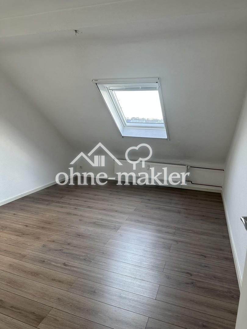 Gemütliche 3 Zimmer DG Wohnung - Photo 4