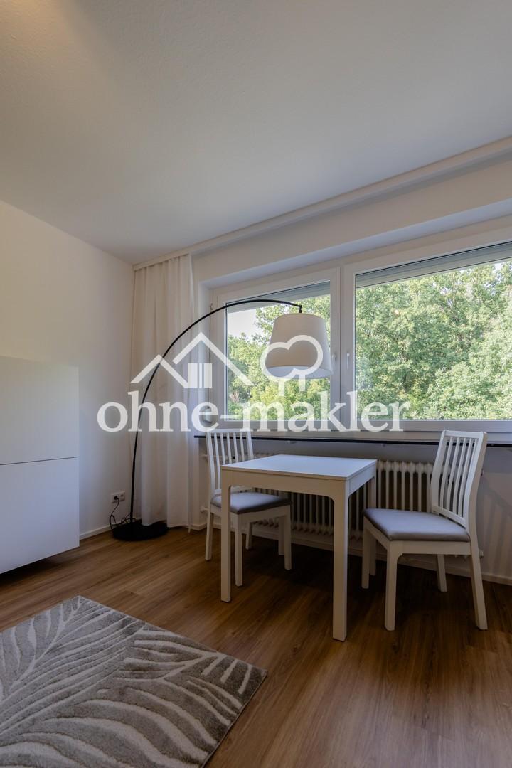 Möbliertes Zimmer auf Zeit in Berufstätigen-WG - Photo 2