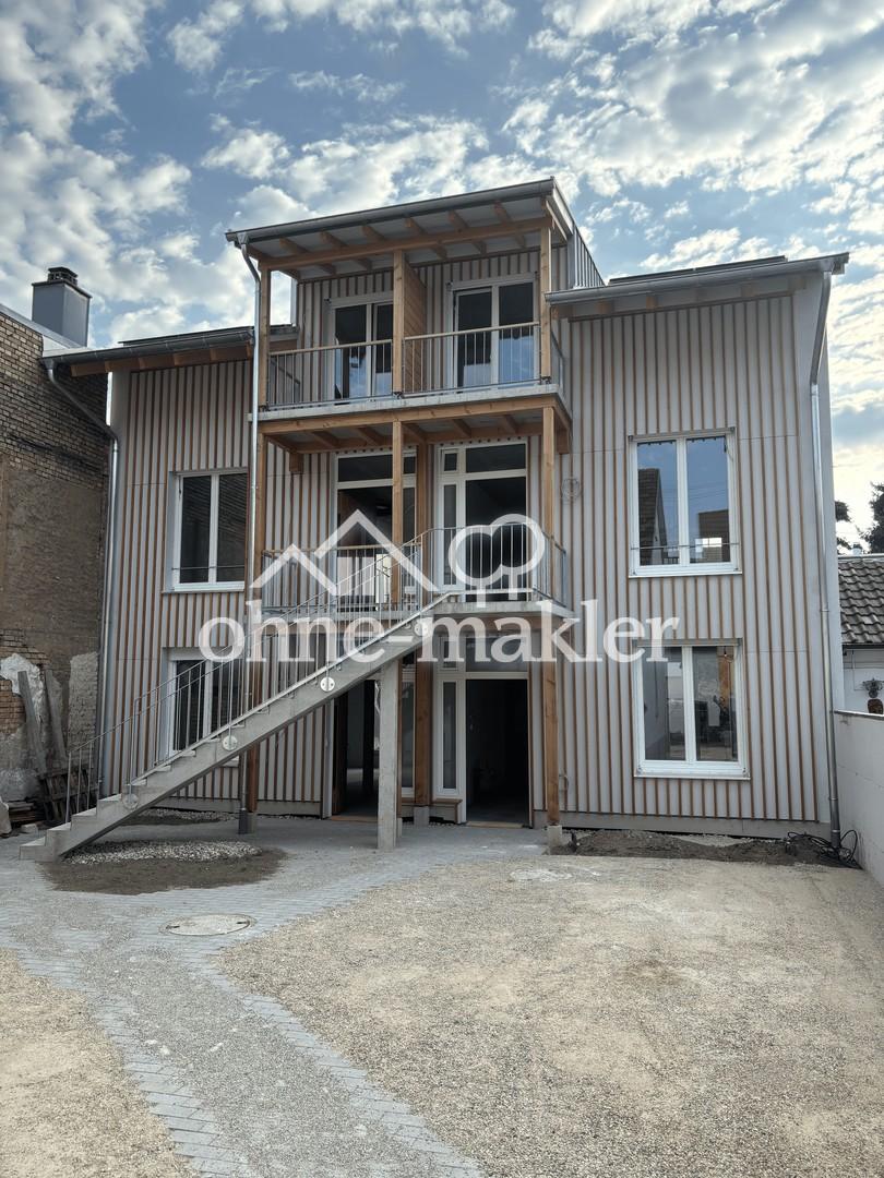 Architekten-Loft mit großer Terrasse und Garten - Photo 1