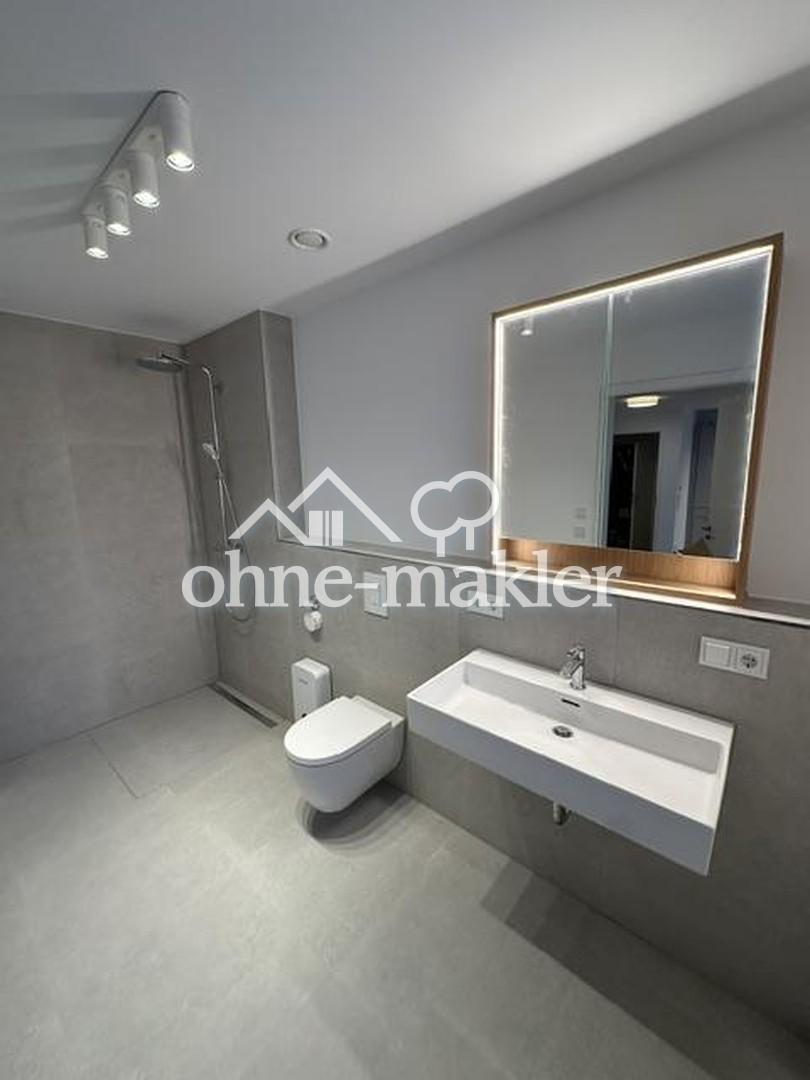 Neubau - Erstbezug - Niedrigenergiehaus - 1 ZW inkl. EBK, Stellplatz, Terrasse ca. 45m² Wfl. - Foto 3