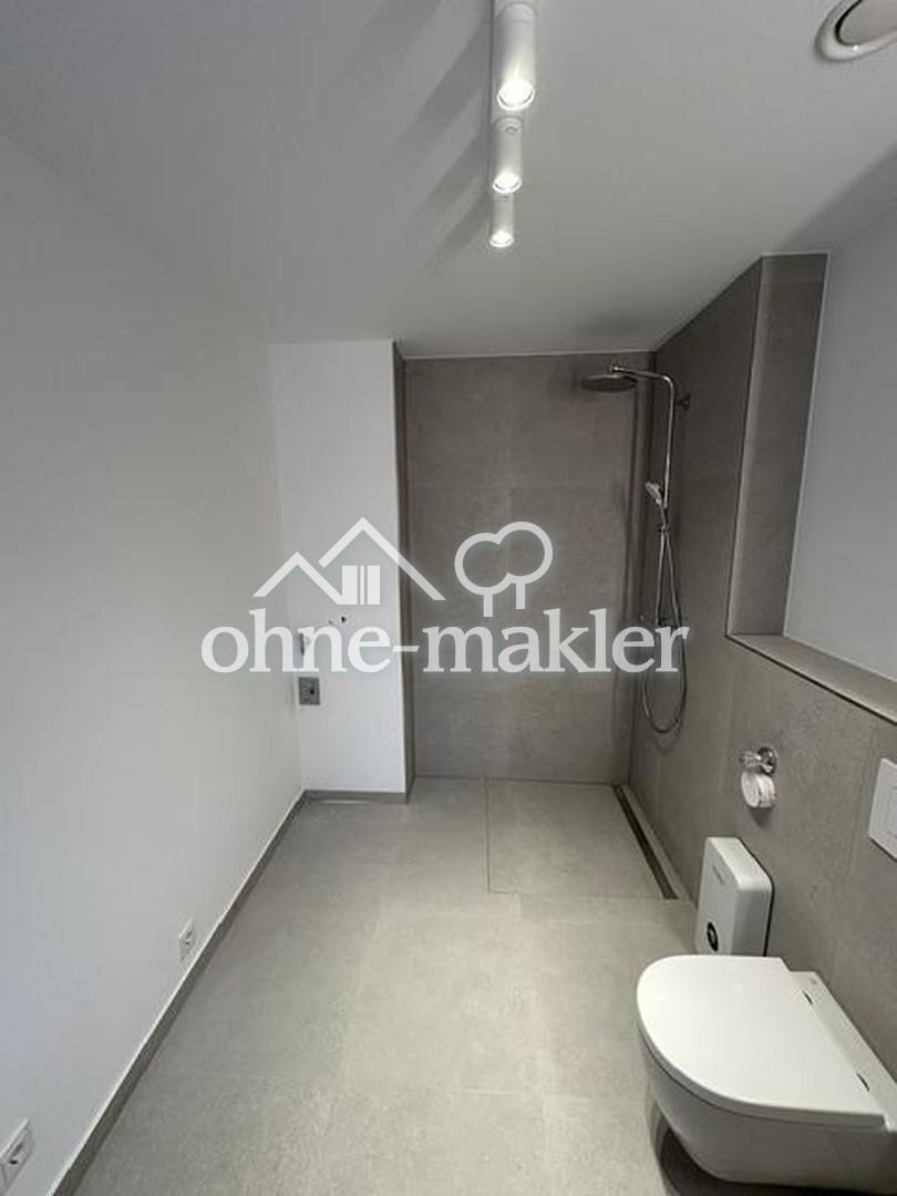 Neubau - Erstbezug - Niedrigenergiehaus - 1 ZW inkl. EBK, Stellplatz, Terrasse ca. 45m² Wfl. - Foto 5