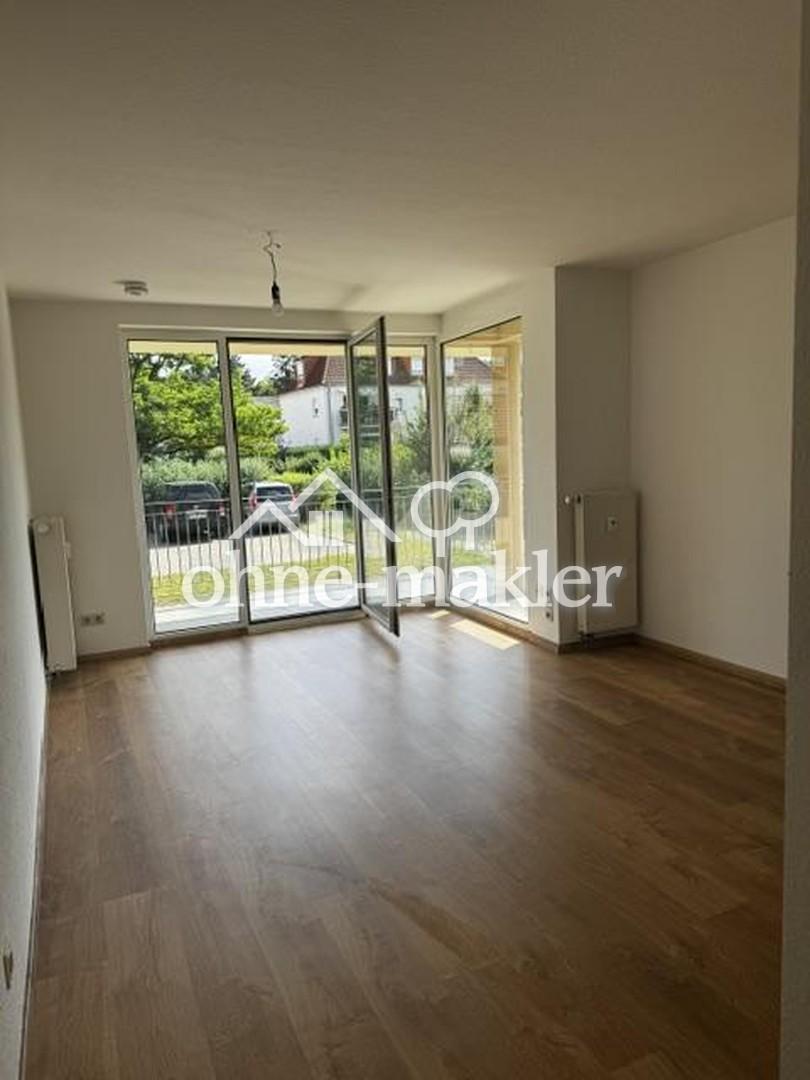 ! Roßlau - tolle - 2 Raum Wohnung m. Balkon ! AB SOFORT ! B5 - Foto 1