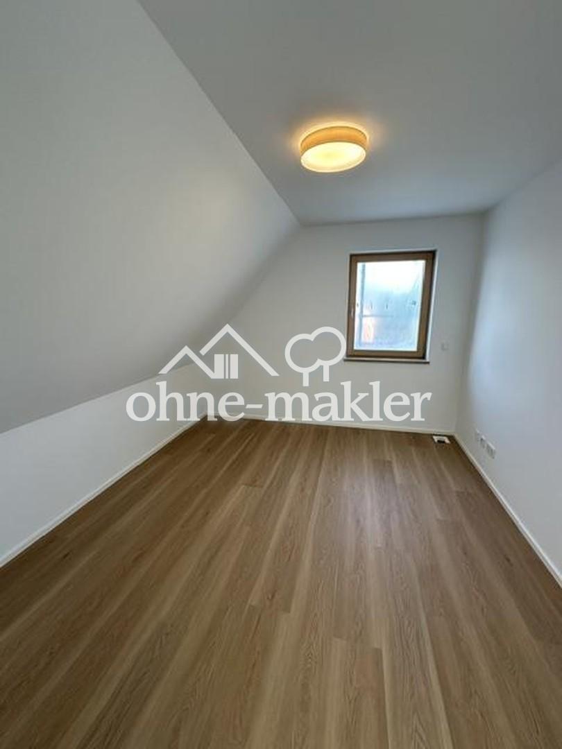 Neubau - Erstbezug - Maisonette - 3 ZW inkl. EBK, Balkon, Stellplatz, Keller, ca. 69m² Wfl. - Photo 5