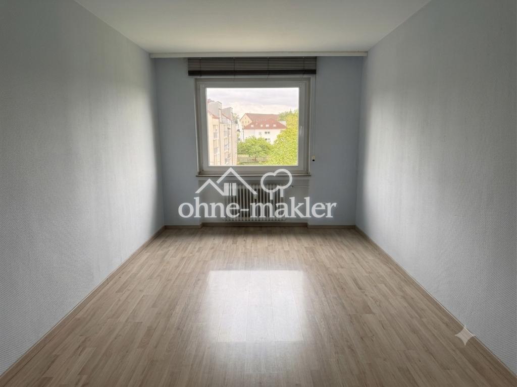Helle 3-Zimmer-Wohnung (95qm) in zentraler Lage mit Balkon - Foto 5