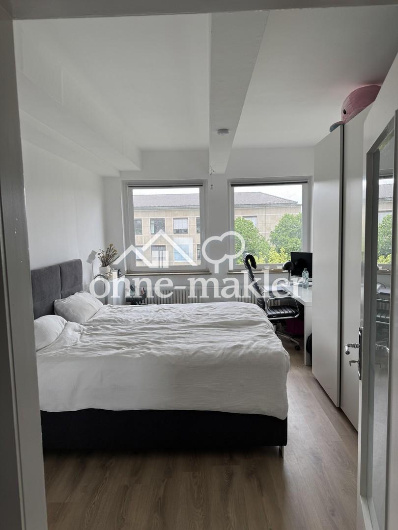 Großzügige sanierte 5 Zimmer Etagenwohnung in Rüttenscheid mit Balkon, Gäste Bad, Aufzug, 4. OG - Photo 1