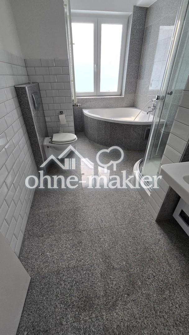 Großzügige sanierte 5 Zimmer Etagenwohnung in Rüttenscheid mit Balkon, Gäste Bad, Aufzug, 4. OG - Photo 4