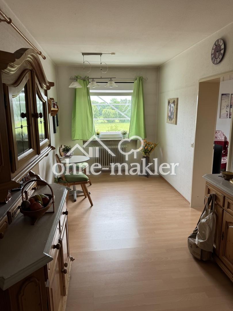 Helle 3,5 Zimmer-Wohnung mit Balkon, Aufzug und neuem Badezimmer - Photo 4