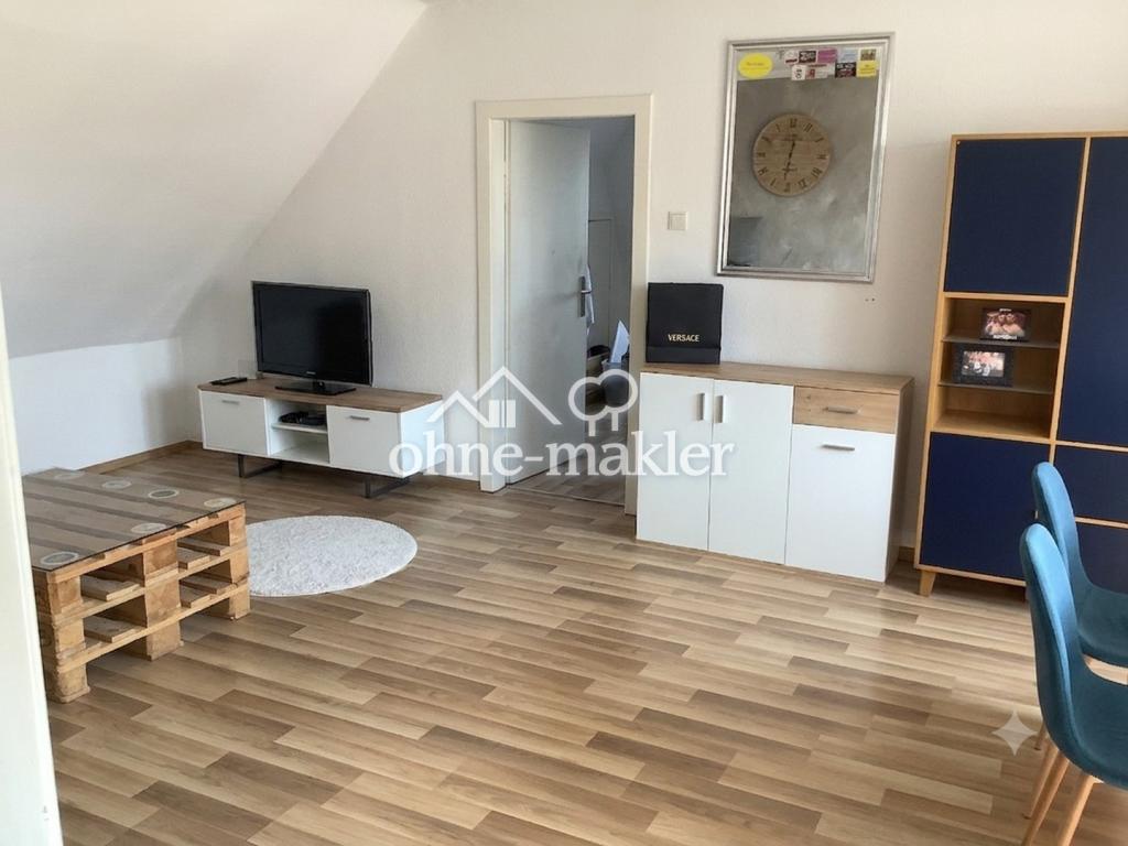 Charaktervolles Baudenkmal: Charmante 3-Zimmer-Wohnung (1850) für Paare, Kleinfamilie oder 2er-WG - Photo 1