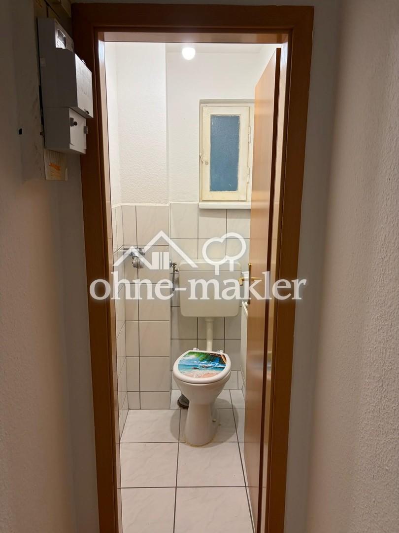 Stuttgart Süd Bestlage - 2-Zimmer-Wohnung mit großem Balkon ins Grüne in Stuttgart-Süd - Photo 4