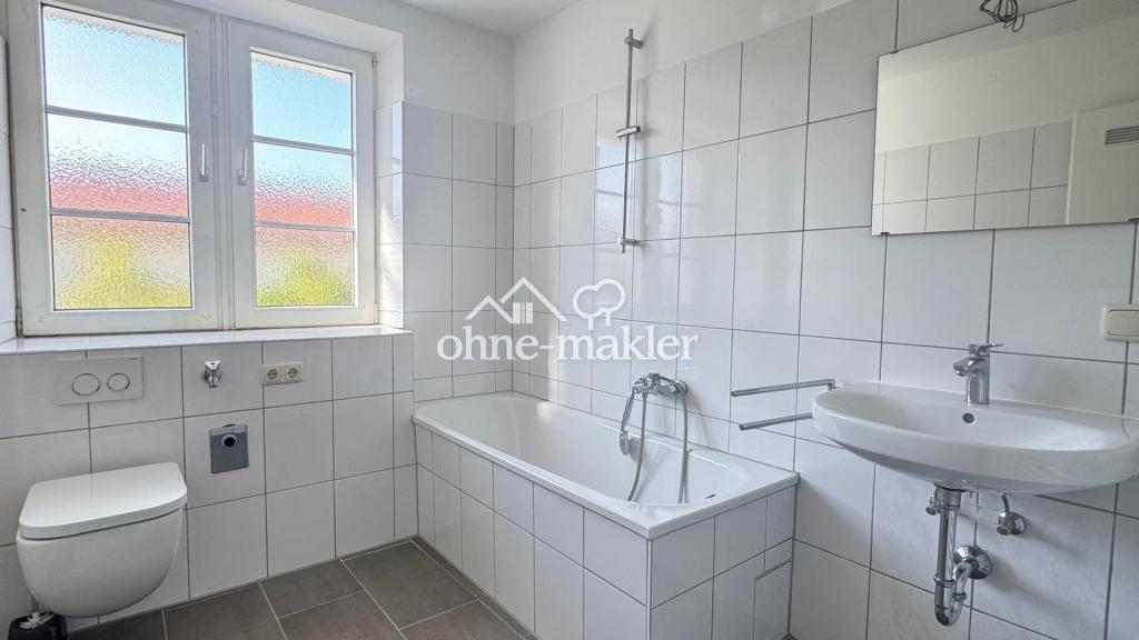 2-Zimmer-Wohnung mit Balkon am Mangfallplatz - Photo 1
