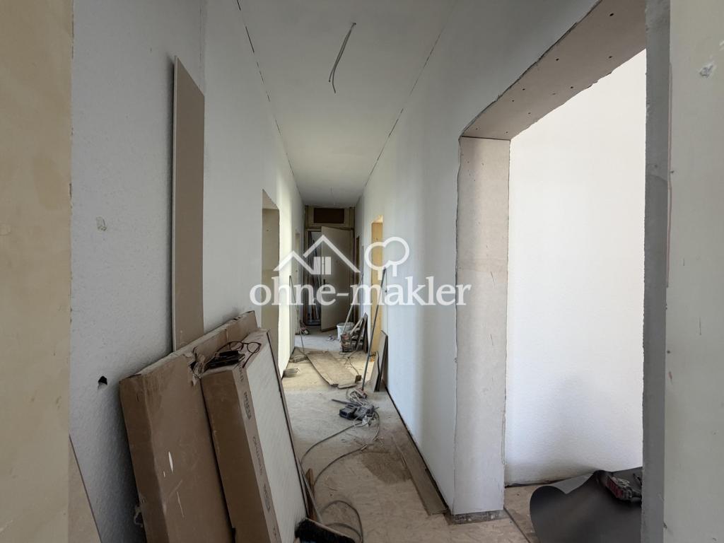 *Erstbezug* Kernsanierte 3-Zimmer Altbau Wohnung mitten im Nordend mit EBK und Skylineblick - Foto 4