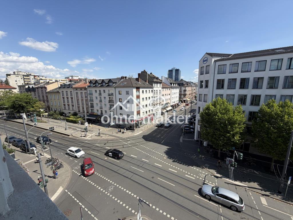 *Erstbezug* Kernsanierte 3-Zimmer Altbau Wohnung mitten im Nordend mit EBK und Skylineblick - Foto 2