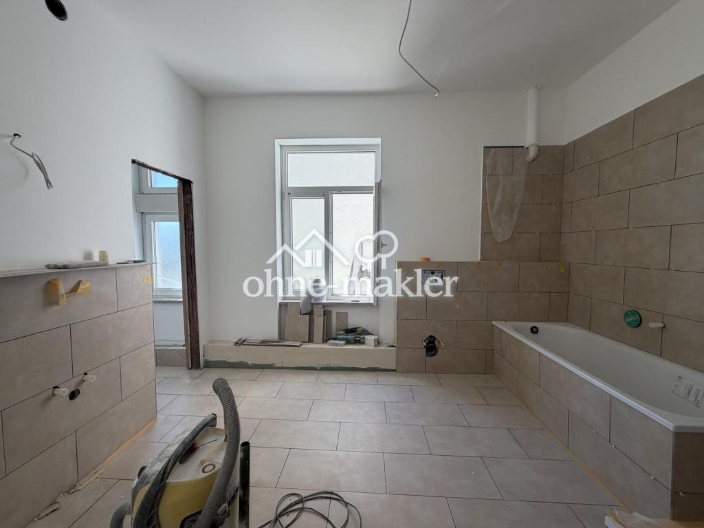 *Erstbezug* Kernsanierte 3-Zimmer Altbau Wohnung mitten im Nordend mit EBK und Skylineblick - Photo 4