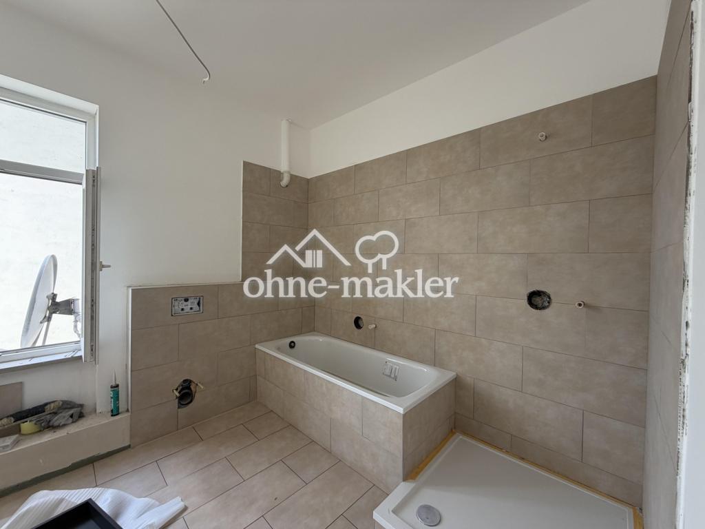*Erstbezug* Kernsanierte 3-Zimmer Altbau Wohnung mitten im Nordend mit EBK und Skylineblick - Photo 5