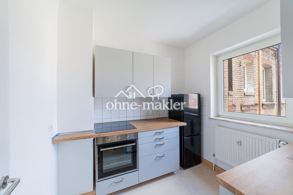 schöne 2-Zimmer-Wohnung mit Küche / Newly renovated - Photo 3