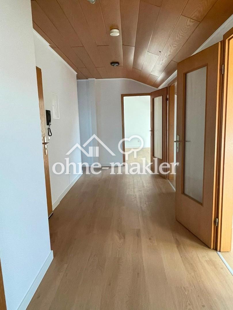 Renovierte 4,5 ZKB Familienwohnung in zentraler Lage - Photo 5