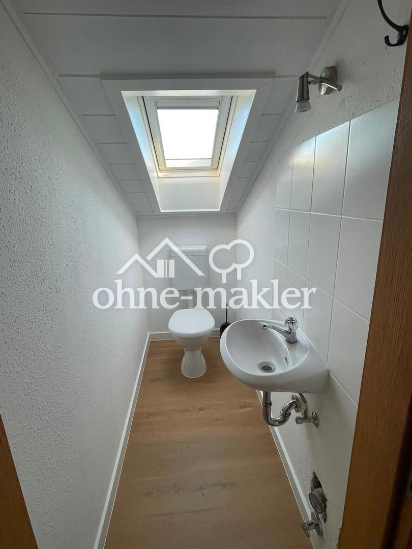 Renovierte 4,5 ZKB Familienwohnung in zentraler Lage - Photo 1