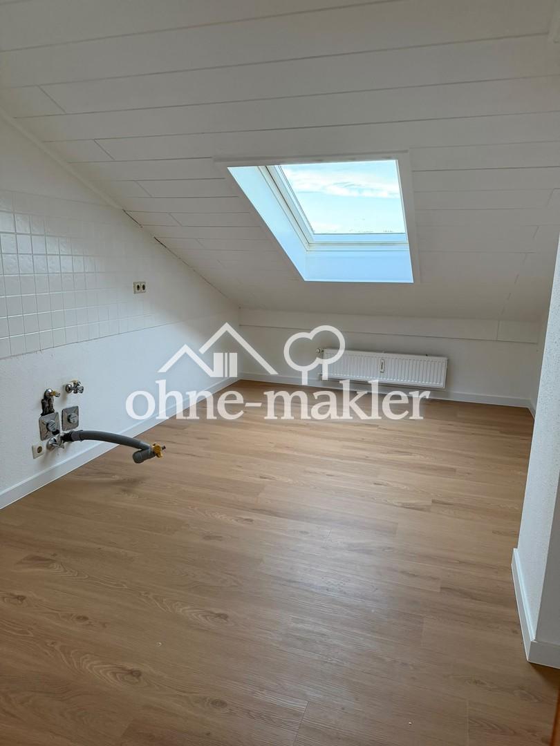 Renovierte 4,5 ZKB Familienwohnung in zentraler Lage - Photo 5