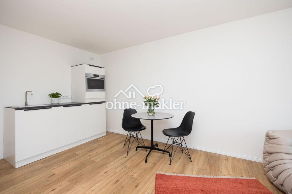 Ab 1.9. ODER 1.10: Möblierte 1,5-Zimmer-Wohnung in München-Johanneskirchen – hochwertig saniert - Photo 4