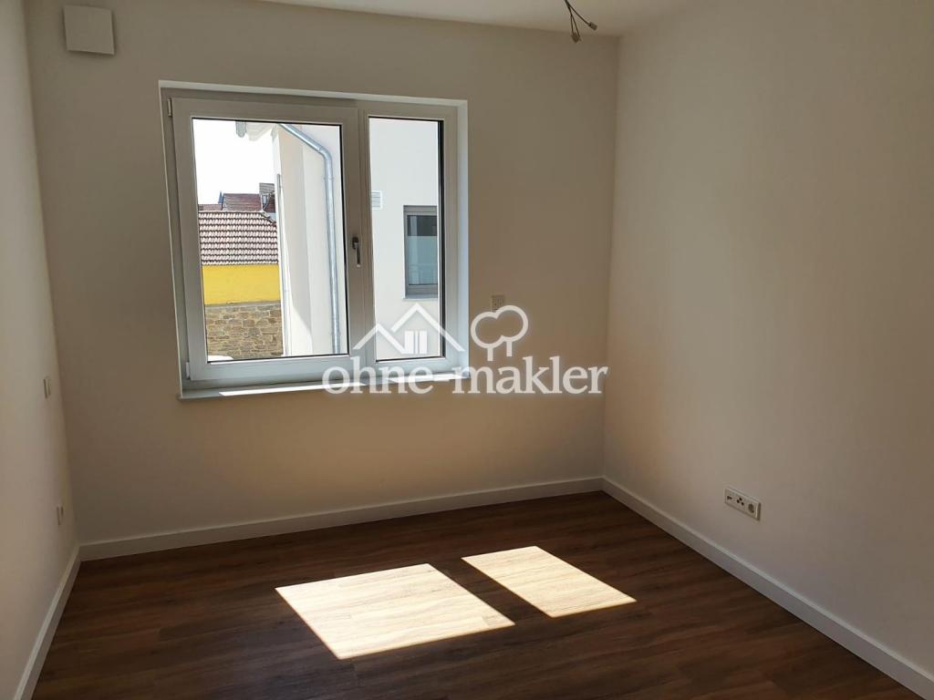 Sehr schöne 2-Zimmer-Wohnung mit Balkon im Herzen von Hofgeismar - Photo 2