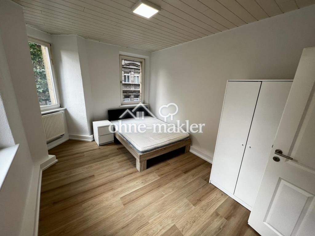 Stilvolle 2-Zimmer-Altbauwohnung – frisch renoviert mit moderner EBK; WG Geeignet - Foto 1
