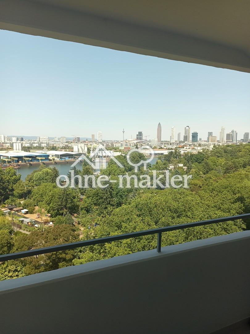 Toller Balkonblick über den Main und Frankfurt Komplettsanierung - Photo 5