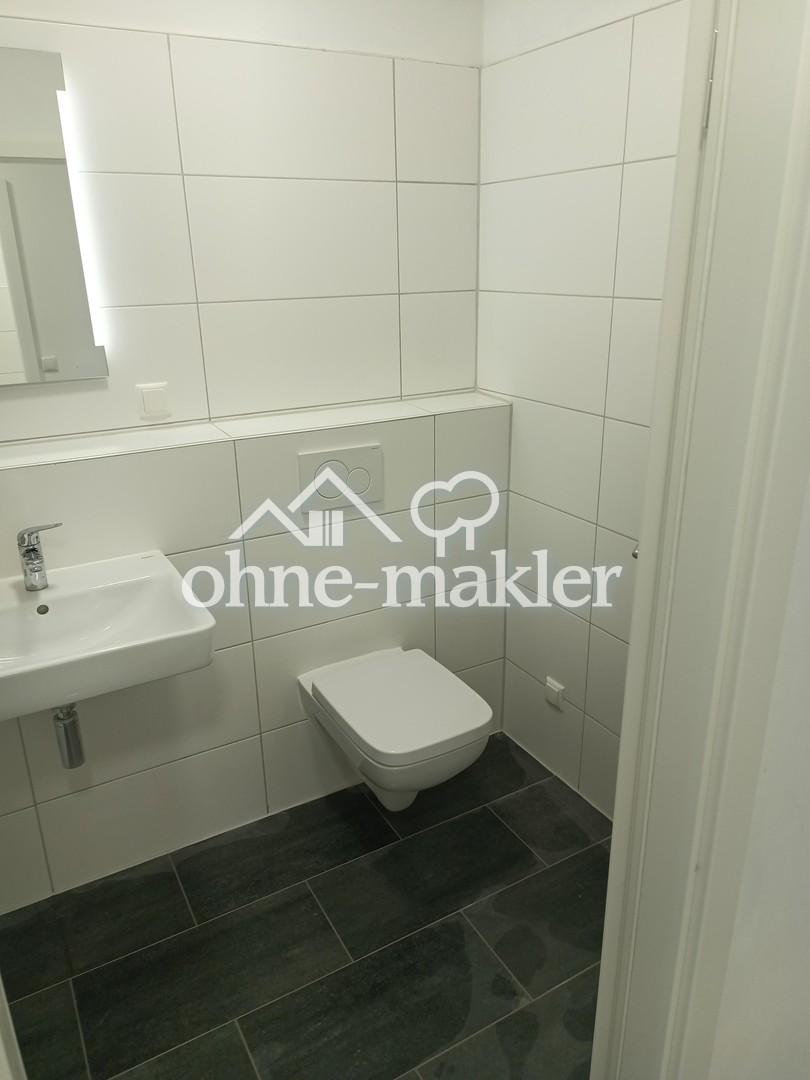 Toller Balkonblick über den Main und Frankfurt Komplettsanierung - Photo 1