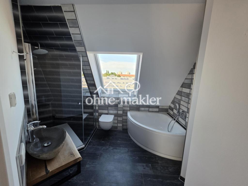 Einmalig in Leipzig – extravagante Turmwohnung am Abtnaundorfer Park mit Rundumblick - Photo 2