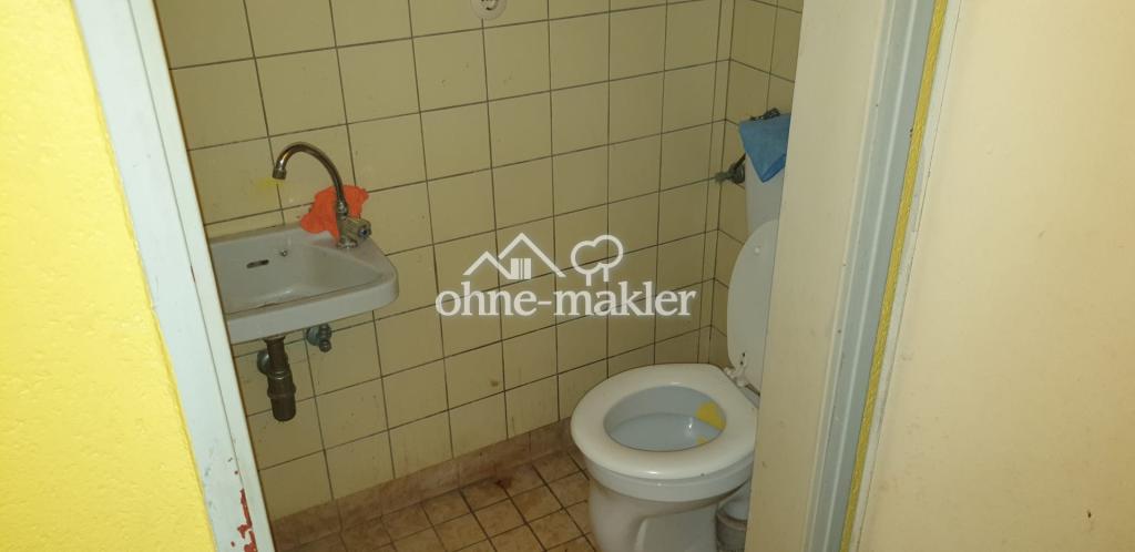 1 Zimmer mit Ladenfenster zum Hinterhof & WC in Kassel Miete oder Mietkauf ab €200 + €222 NK - Foto 1